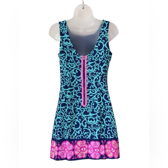 LILLY PULITZER | Delia Shift Dress in Fountain Hopping, Size 2 - Picture 6 of 9